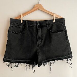 Madewell High-Rise Denim Shorts in Clint Wash with Drop-Hem Size 32